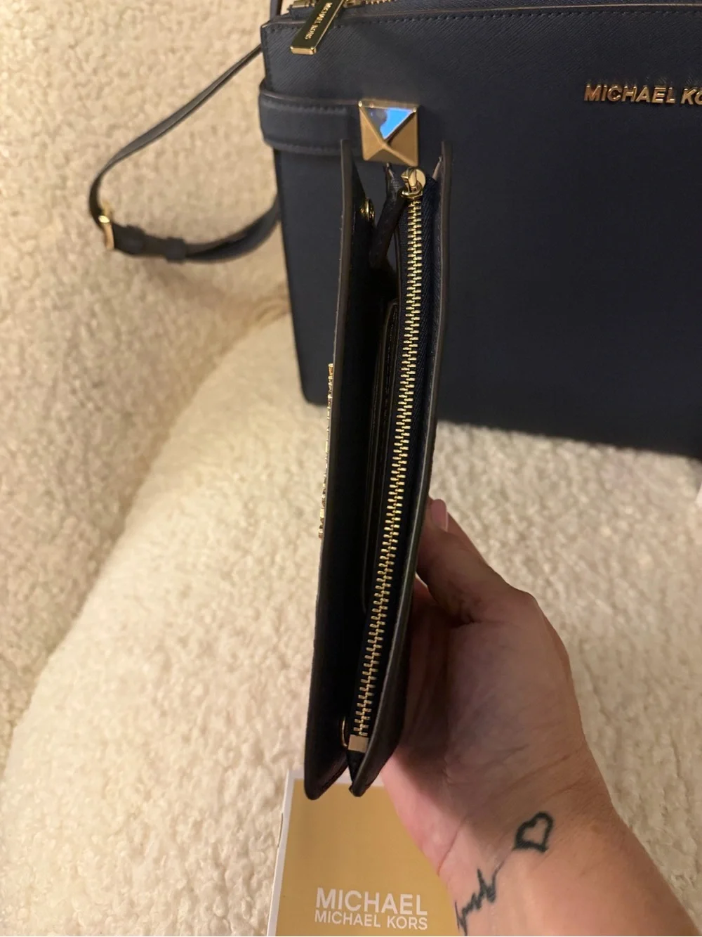 Michael Kors Navy Saffiano Leather Karla Satchel & Jet Set Travel Wallet Set ✨